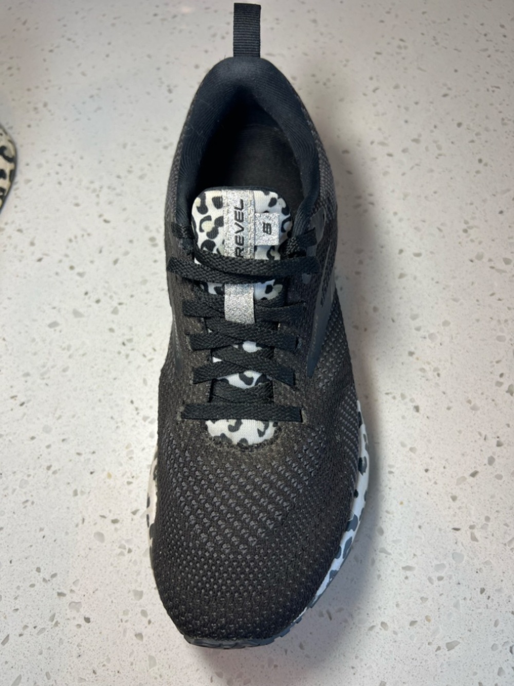 Brooks Revel 5 Snow Leopard Print Running Shoes Black White Athletic Laces Sz 9B - Picture 11 of 15
